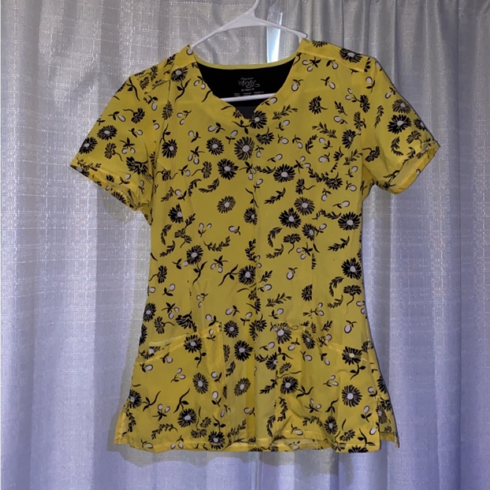Scrub top